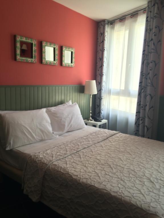 Hotel Monte-Carlo Paryż Zewnętrze zdjęcie